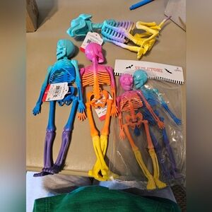 5pk Colorful Skeleton Set